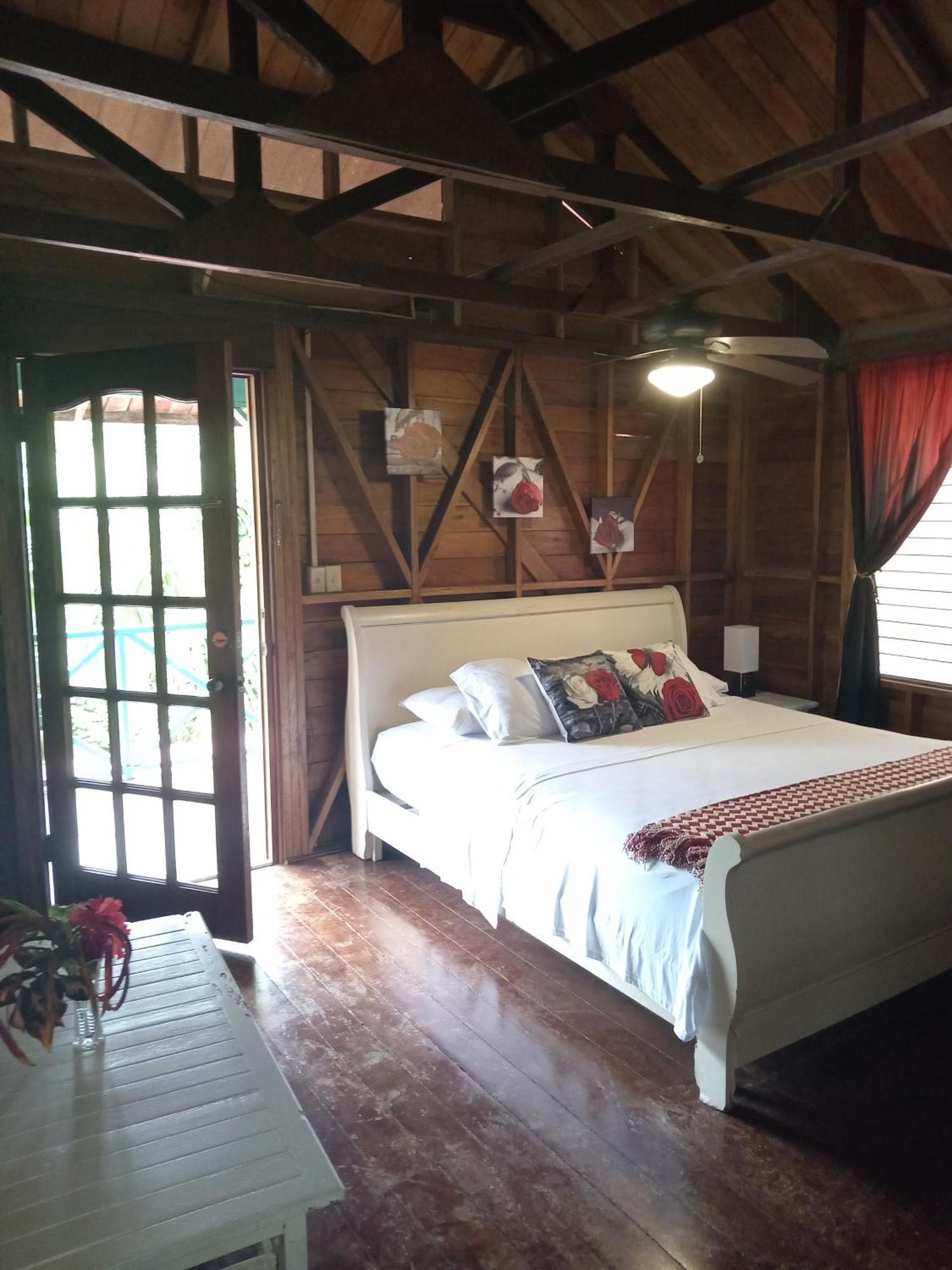 Villa Bahia Del Sol Bocas Town Luaran gambar